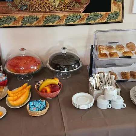 Artemisia Bed & Breakfast 3*